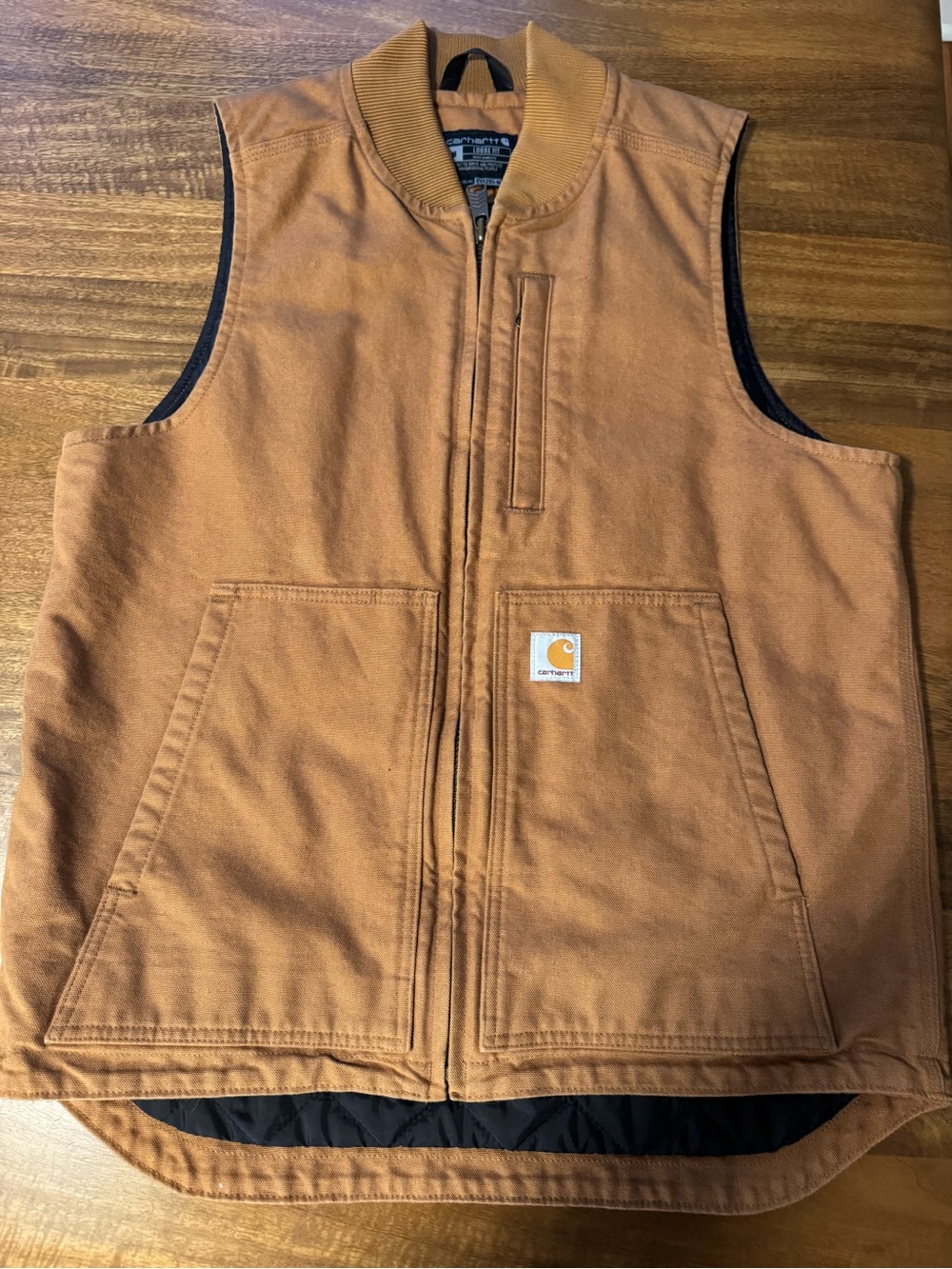 Carhartt Quilted Lined Vest in Golden Brown and Black